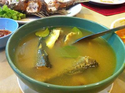 อร่อยๆ ที่ ร้านอาหาร จันทน์หอม