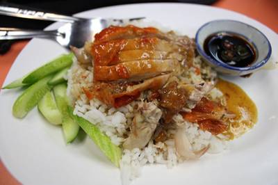 ข้าวหน้าเป็ดรสชาดโอเค ที่ ร้านอาหาร Food Court MBK