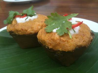 ห่อหมกเนื้อปู ที่ ร้านอาหาร บ้านกลางน้ำ 2