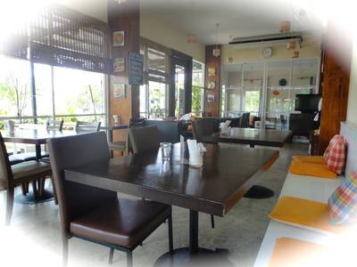 บรรยากาศในร้านค่ะ ที่ ร้านอาหาร เลอนัว