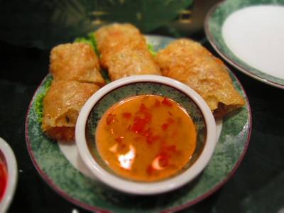 ฟองเต้าหู้ทอด ที่ ร้านอาหาร Dynasty Centara Grand @ Central Plaza Ladprao