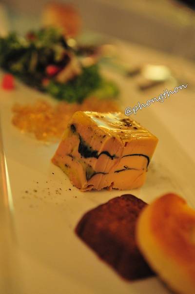 Duck Liver MilleFeuiile ที่ ร้านอาหาร Philippe