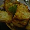ขนมปังกระเทียมอบชีส ที่ ร้านอาหาร HD Steak & Bar