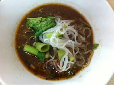 อร่อย เด็ด! ที่ ร้านอาหาร ก๋วยเตี๋ยวเรือทองคำ