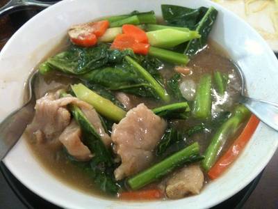 ราดหน้าหมู ที่ ร้านอาหาร Rico