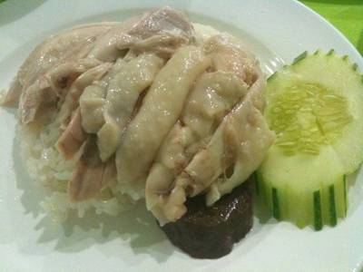 ข้าวมันไก่ธรรมดา ที่ ร้านอาหาร Kho ข้าวมันไก่โก๊ะตี๋ RCA