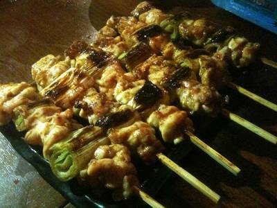 ไก่และต้นหอย ที่ ร้านอาหาร Nagiya Nihonmachi