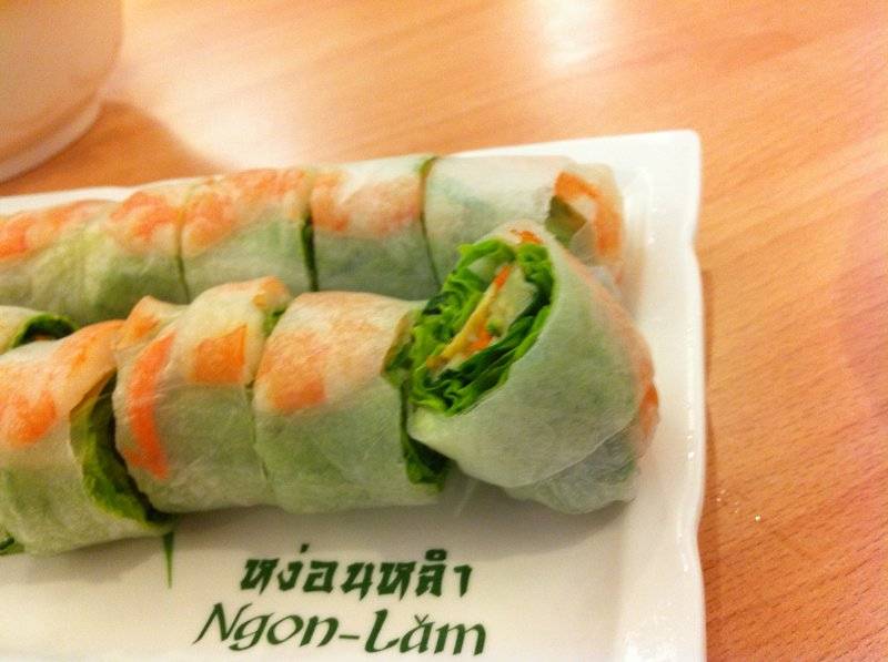 ร้านอาหาร หง่อนหลำ สะพานเหลือง