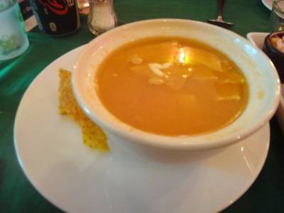 tertilla soup ที่ ร้านอาหาร Tacos & Salsa