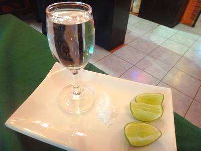 terquilla ที่ ร้านอาหาร Tacos & Salsa