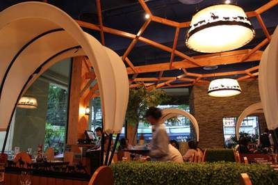 บรยากาศในร้านครับ ที่ ร้านอาหาร โชคชัยสเต็กเฮ้าส์ สุขุมวิท 23