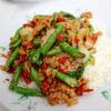 ข้าวกระเพราหมู ที่ ร้านอาหาร ครัวพริตตี้