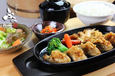 ร้านอาหาร FUMi Japanese Cuisine The Mall Bangkapi