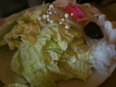 ผักที่มากับเซ็ต ที่ ร้านอาหาร Akiyoshi พระโขนง