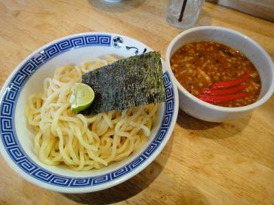 Oni Tsukemen ที่ ร้านอาหาร Nidaime Tsujita - Ramen Champion