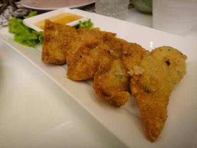 ร้านอาหาร T.House K-Village ร้านอาหาร T.House K-Village
