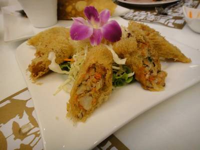 ร้านอาหาร T.House K-Village ร้านอาหาร T.House K-Village