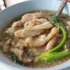เส้นๆเหนียวนุ่ม ที่ ร้านอาหาร ราดหน้านพดล (เจ้าเก่า)