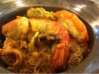 ร้านอาหาร สมบูรณ์โภชนา สุรวงศ์