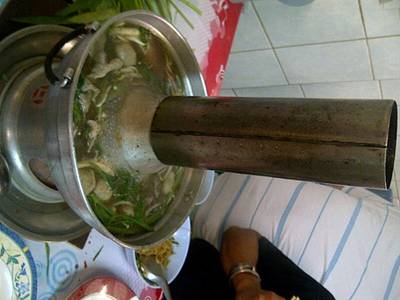 หม้อไฟ ที่ ร้านอาหาร เกาเหลาเนื้อหม้อไฟ