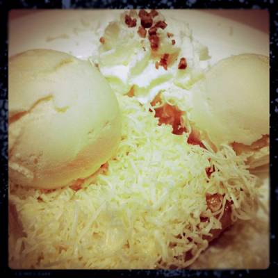 Cheddar Cheese Toast ที่ ร้านอาหาร After You Dessert Cafe J Avenue