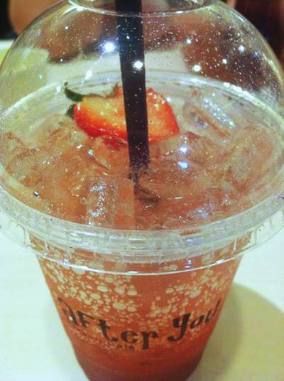 Strawberry Limeade ที่ ร้านอาหาร After You Dessert Cafe J Avenue