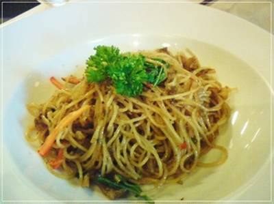 ร้านอาหาร Greyhound Cafe Avenue รัชโยธิน
