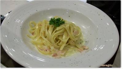 ร้านอาหาร The 9th café