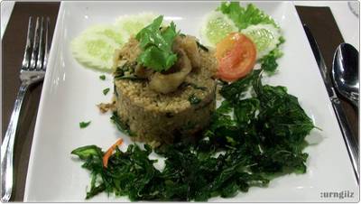ร้านอาหาร The 9th café