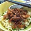 บะหมี่เนื้อปูหมูหวาน ที่ ร้านอาหาร วิสาสะ