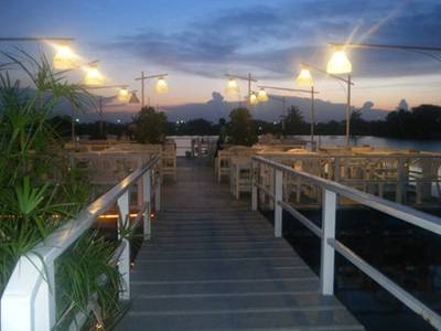 ร้านอาหาร เลอันดา law-anda ร้านอาหาร เลอันดา law-anda