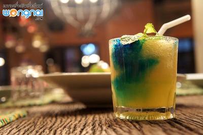 ร้านอาหาร Bloody Moon