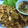 ยำปลาดุกฟู ที่ ร้านอาหาร บางอ้อทะเลเผา