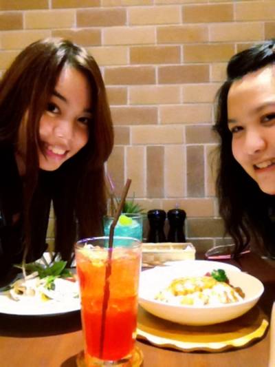 ร้านอาหาร On the table tokyo café Central World