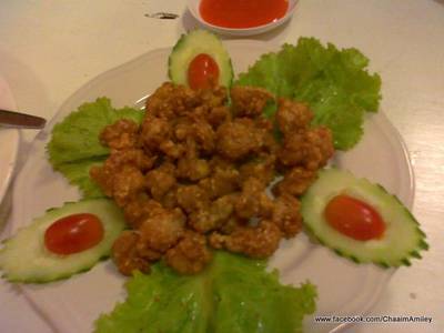 ข้อไก่ทอด ที่ ร้านอาหาร บ้านโบแดง