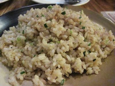 ข้าวผัดกระเทียม ที่ ร้านอาหาร Itto Shokudo อิโตะโชคุโด