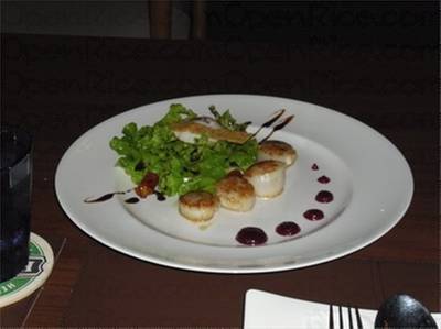 หอยเซลล์ ที่ ร้านอาหาร Moon Dance Bistro 