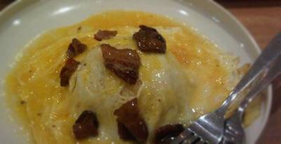 ข้าวไข่ข้นเบคอนทอด ที่ ร้านอาหาร บ้านหญิง สยามสแควร์
