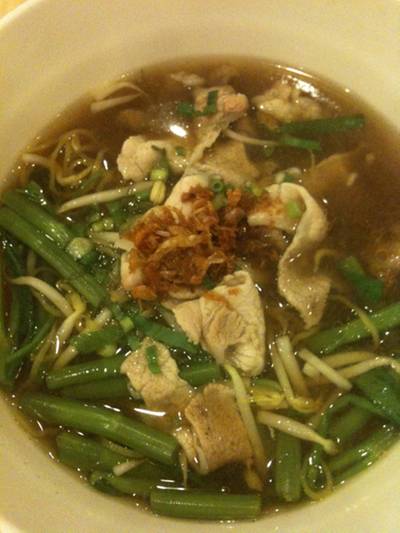 ร้านอาหาร โต๊ะเตี๋ยวตุ๋น