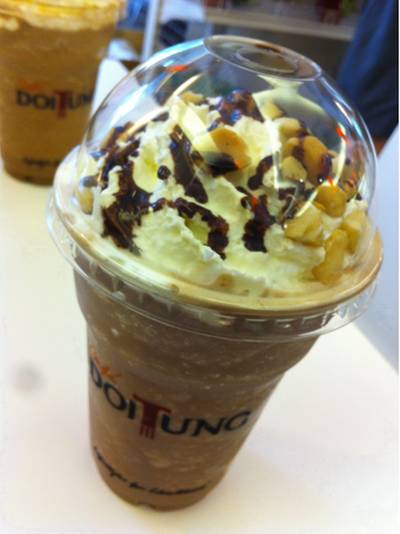 ร้านอาหาร ดอยตุง คอฟฟี จามจุรีสแควร์