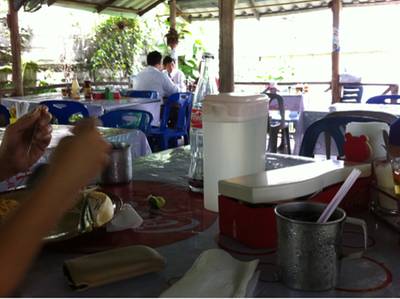 ร้านอาหาร ผัดไทกุ้งสด ประชาอุทิศ 24