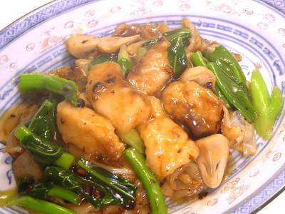 ลาดหน้าปลาเต้าซี่ ที่ ร้านอาหาร หูฉลามปู่เจ้า