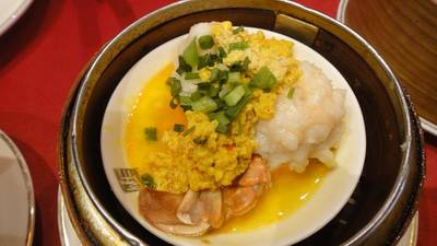 กรรเชียงปู ที่ ร้านอาหาร ลก หว่า ฮิน