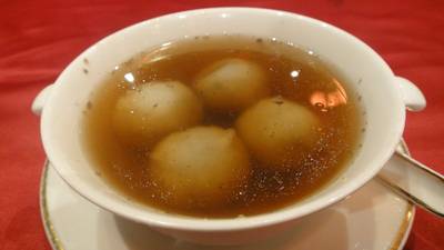 บัวลอยน้ำขิง ที่ ร้านอาหาร ลก หว่า ฮิน