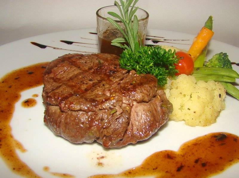 Beef Tenderloin ที่ ร้านอาหาร Aubergine Restaurant