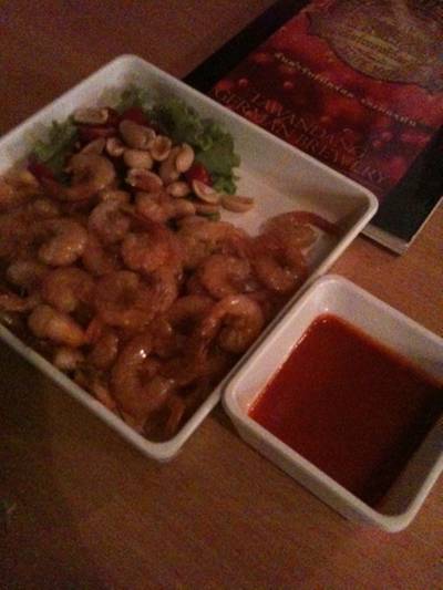 ร้านอาหาร โรงเบียร์เยอรมันตะวันแดง