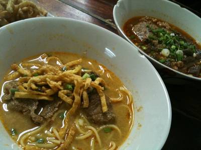 น้ำเงี้ยวป้าสุข ที่ ร้านอาหาร น้ำเงี้ยวป้าสุข ร้านก๋วยเตี๋ยวสิบสองปันนา