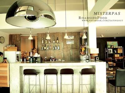 ร้านอาหาร Mister Pas Food: Bar