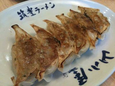 เกี๊ยวซ่า 100 บาท ที่ ร้านอาหาร Yamagoya Ramen ถนนสุรวงศ์