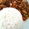 ข้าวราดพะแนงไก่ ที่ ร้านอาหาร ครัวจุฑามาศ